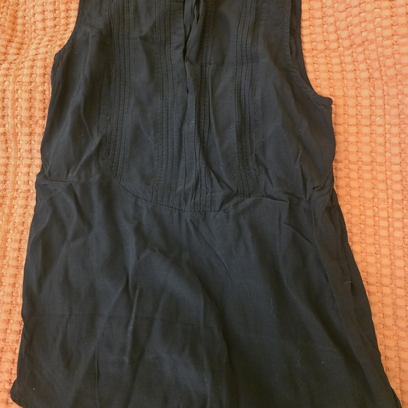 Gap sleeveless shirt - Picture 3 of 3